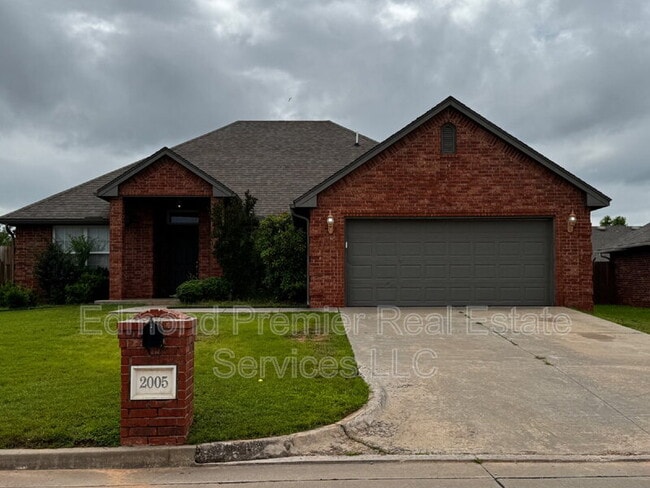Primary Photo - 2005 Mill Creek Way