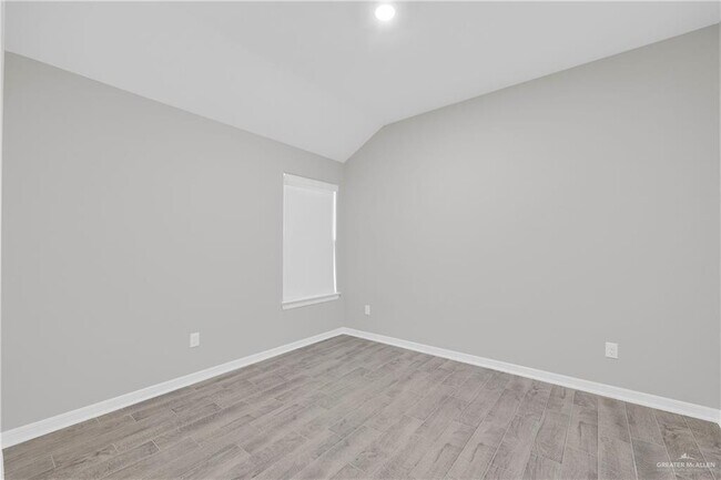 Building Photo - 8313 N 34th Ln