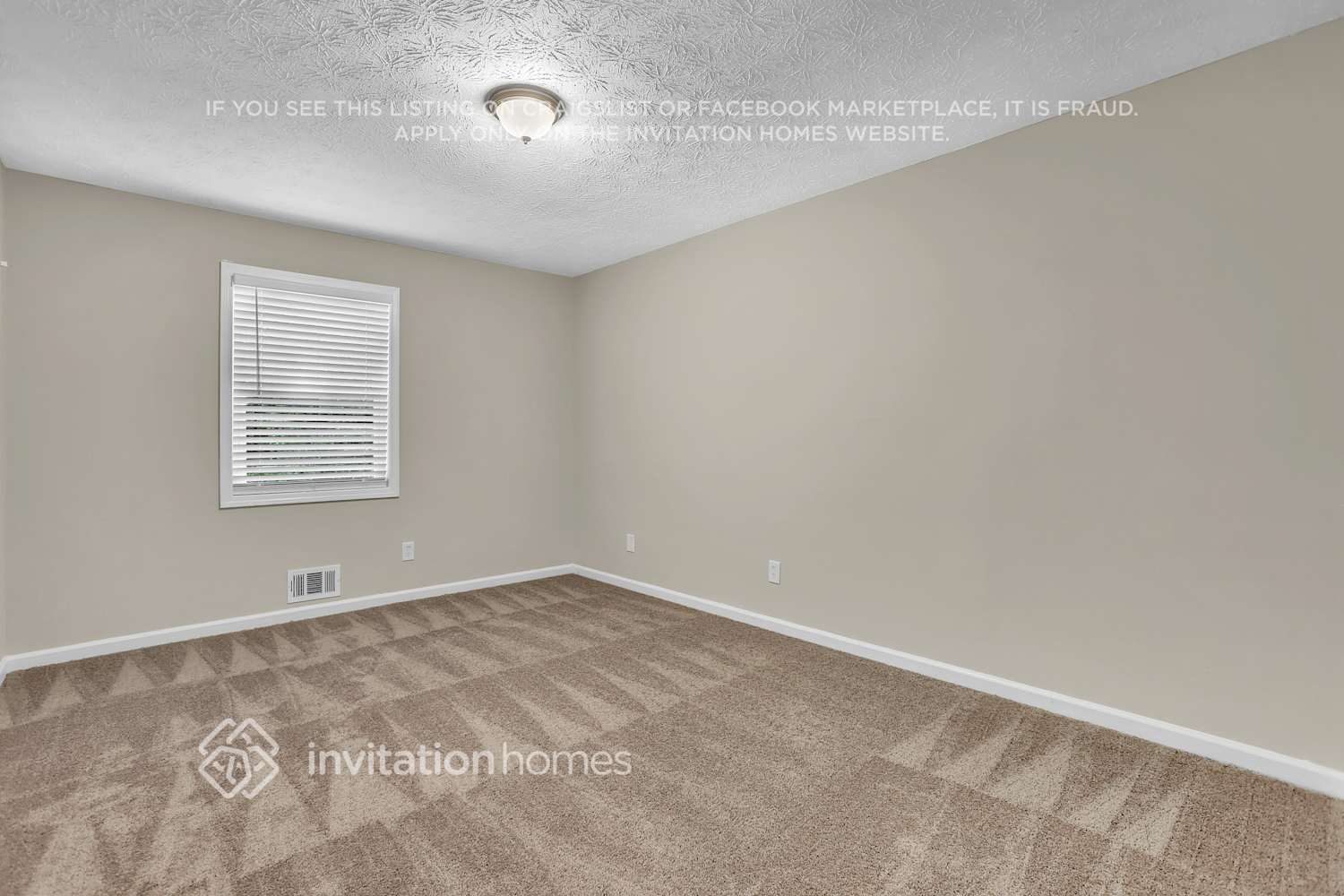Building Photo - 722 Stonehill Ct