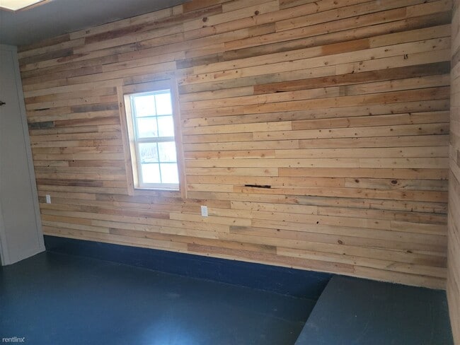 Building Photo - 3 br, 2 bath House - 2327 South Palisade A...
