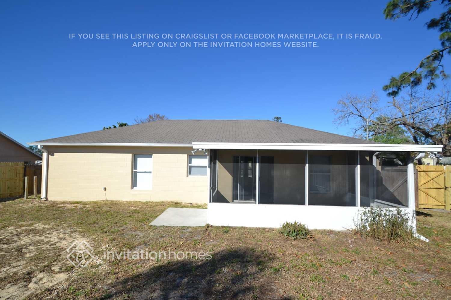 Building Photo - 3074 Mapleshade St