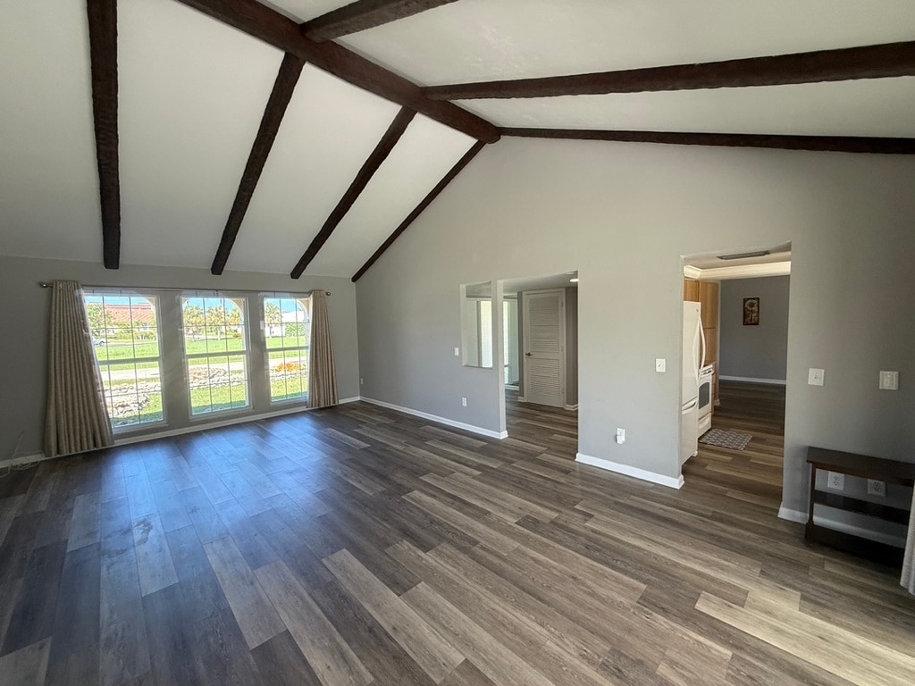 Building Photo - 381 Ortega Ln