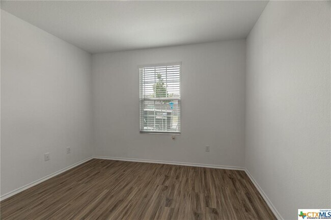 Building Photo - 336 Golden Grove Pkwy