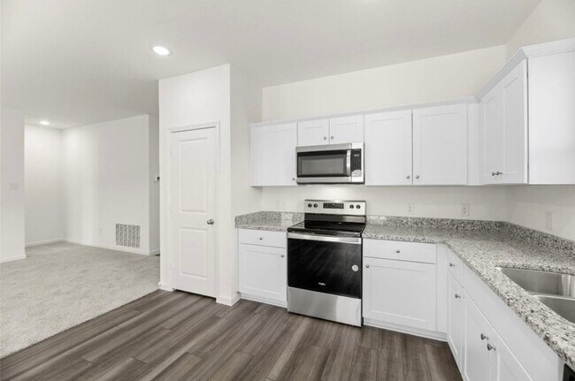 Building Photo - 10308 Holy Cross Ln