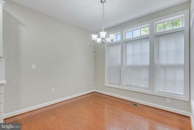 Building Photo - 18001 Foxworth Ct