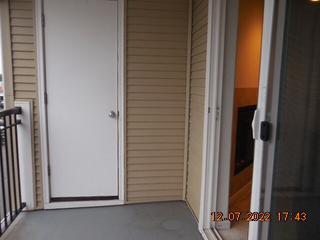Building Photo - 750 NW 185th Ave