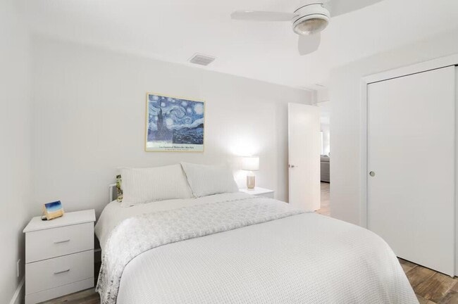 Building Photo - 1519 Treemont Ave