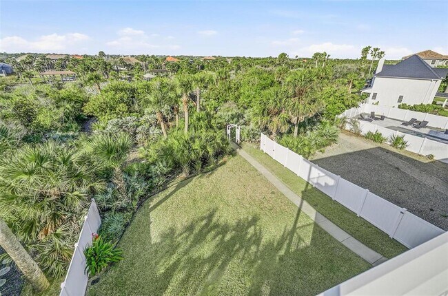 Building Photo - 3298 N Ocean Shore Blvd