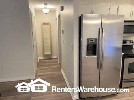 Building Photo - 13743 Yosemite Ave S