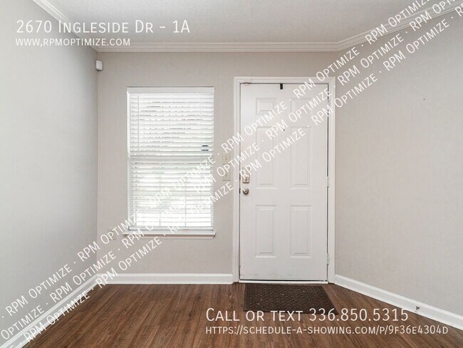 Building Photo - 2670 Ingleside Dr