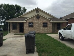 Building Photo - 1504 E Mulkey St