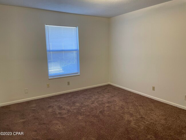 Building Photo - 3008 Stanford Rd