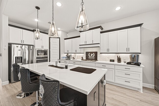 Building Photo - 2806 Sycamore Wood Trce