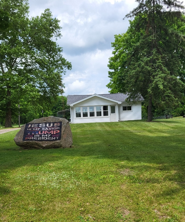 Building Photo - 10293 Gorsline Rd