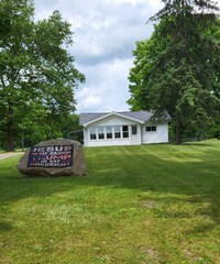 Building Photo - 10293 Gorsline Rd