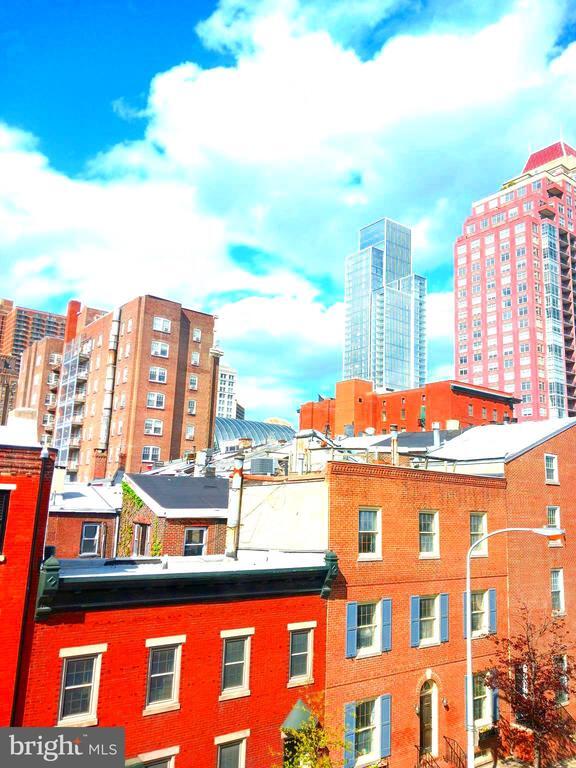Building Photo - 1510 Lombard St