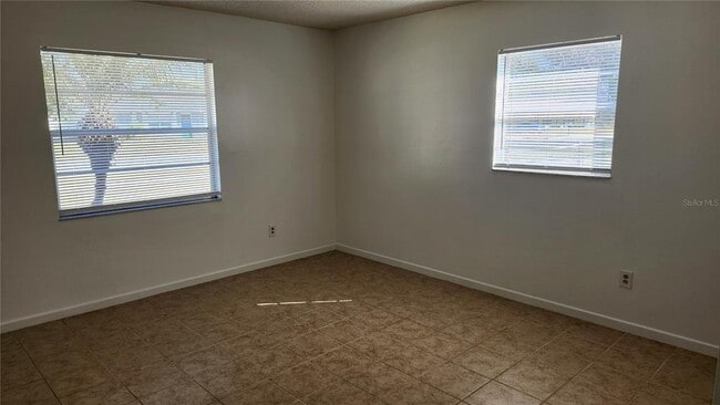 Building Photo - 957 Wilmington Dr