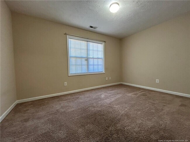 Building Photo - 154 Glenn Brooke Ln