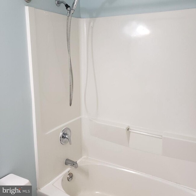 Building Photo - 3 Sagebrush Ct