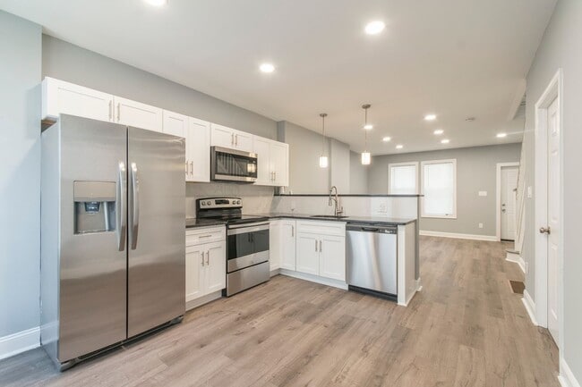 Building Photo - Gorgeous ~ Spacious ~ Brand New 3 Bedroom ...