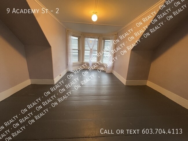 Building Photo - 9 Academy St