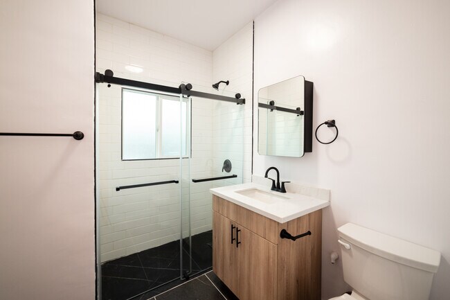 Building Photo - 211 N Berendo St