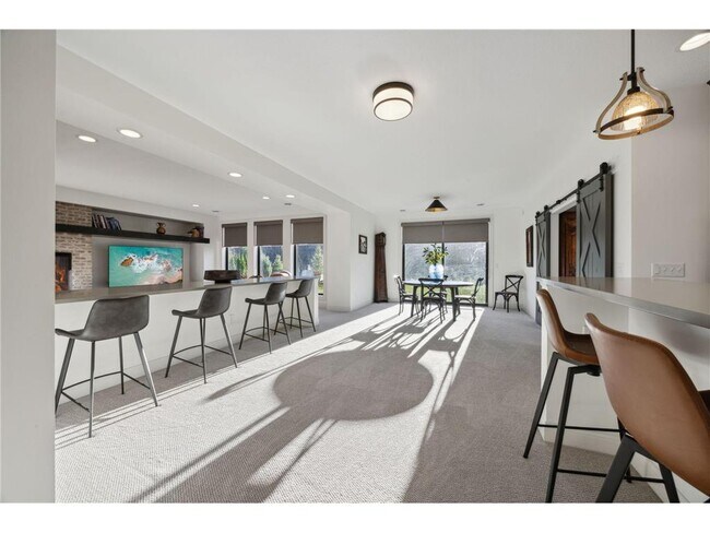 Building Photo - 5960 Prestwick Ct