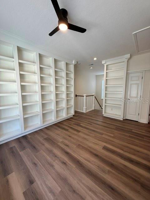 Building Photo - 912 Waterside Dr