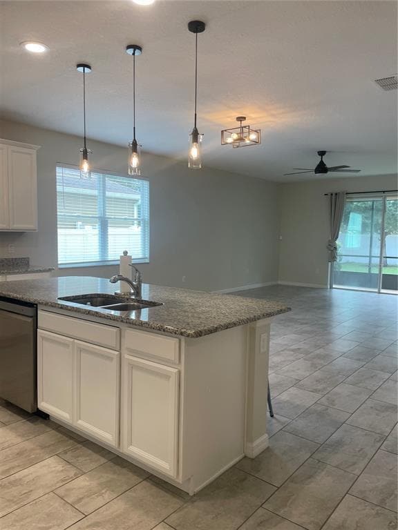 Building Photo - 1136 Merion Dr