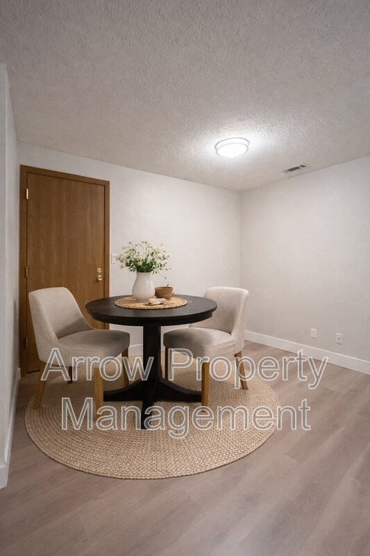 Building Photo - 2340 N 44th St