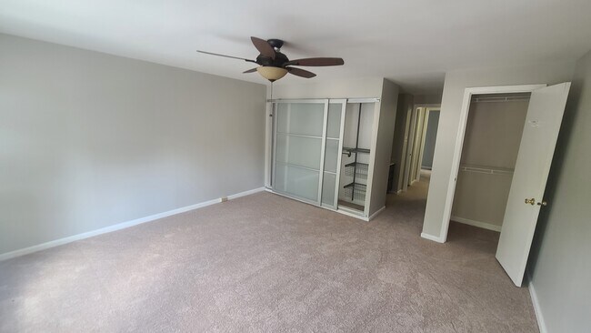 Building Photo - 2163 Whisper Way