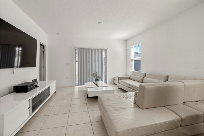 Building Photo - 817 Boca Vista Ct