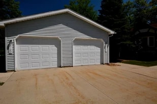 Building Photo - 3123 Beech St