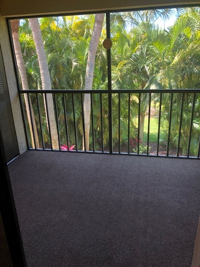 Building Photo - Short Term or Long-Term Rental at The Club at Crystal Lake