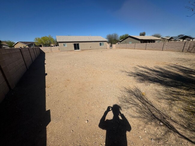 Building Photo - 3 Bedroom - 2 Bath - 1525 Sq. Ft. Home in ...
