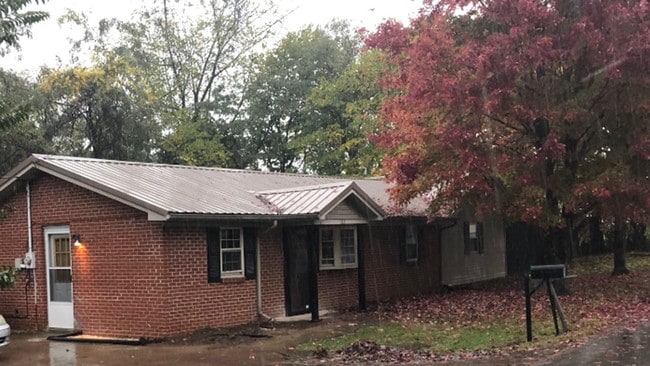 Building Photo - 108 Cleo Dr