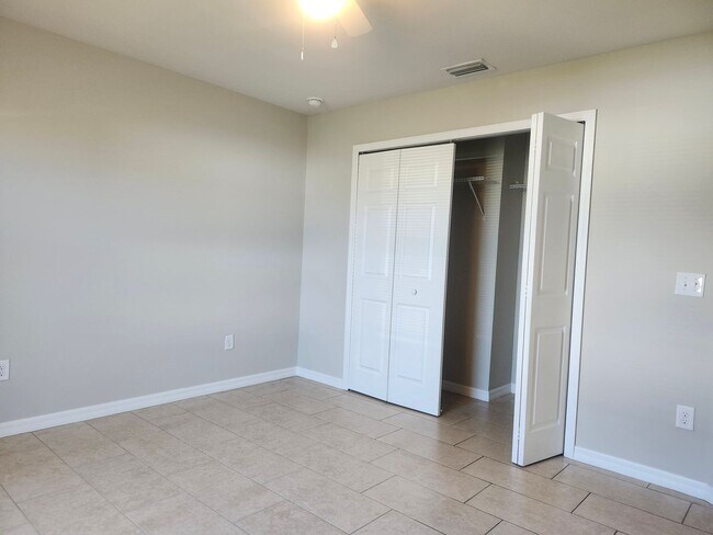 Building Photo - 1030 Andalusia Blvd