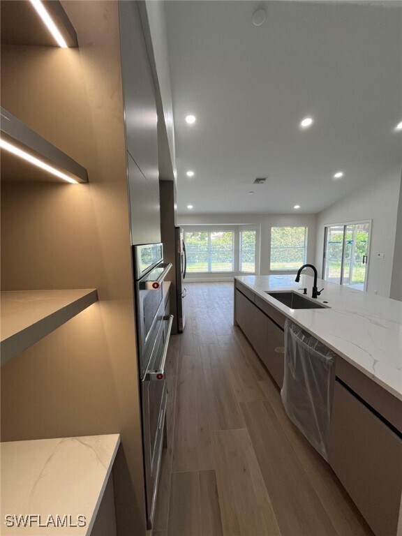 Building Photo - 2285 River Reach Dr