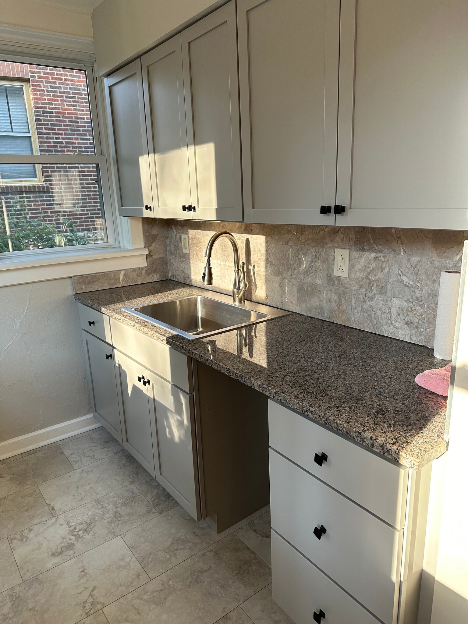 Kitchen - 1149 Louisville Ave