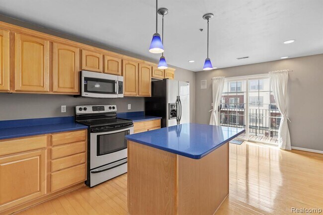 Building Photo - 3292 Newbury Pl