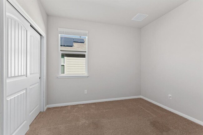 Building Photo - 187 Coralbean Dr