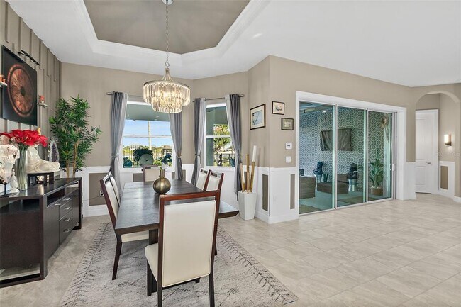 Building Photo - 54 N Riverwalk Dr