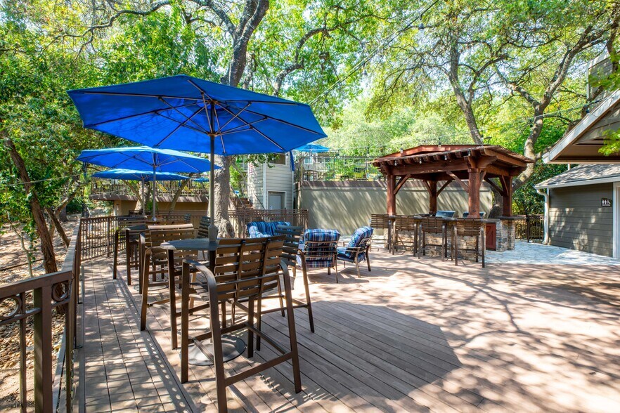 MAA Barton Skyway 2901 Barton Skyway Austin TX 78746 Apartment Finder