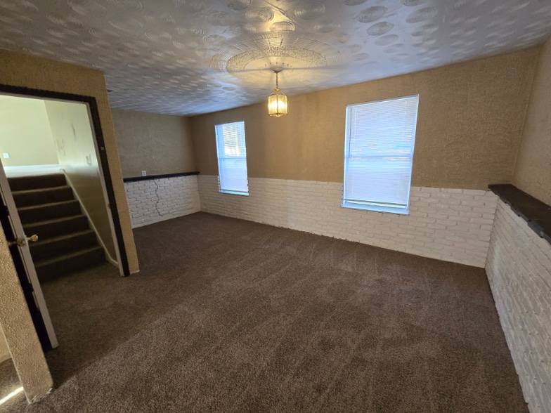 Building Photo - 7113 Senn Way