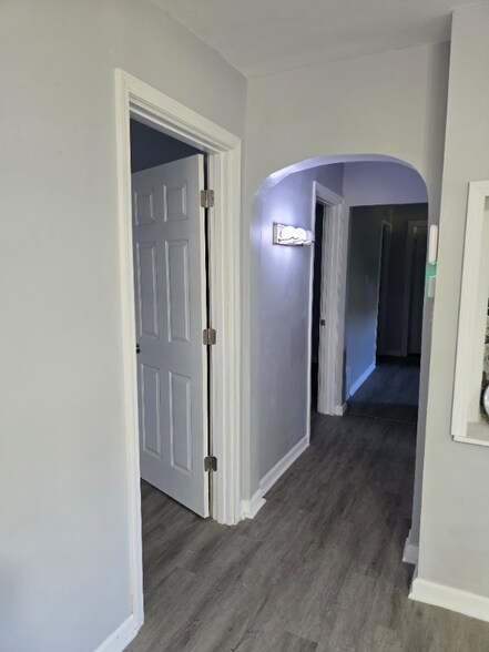 Building Photo - 1040 Polk St