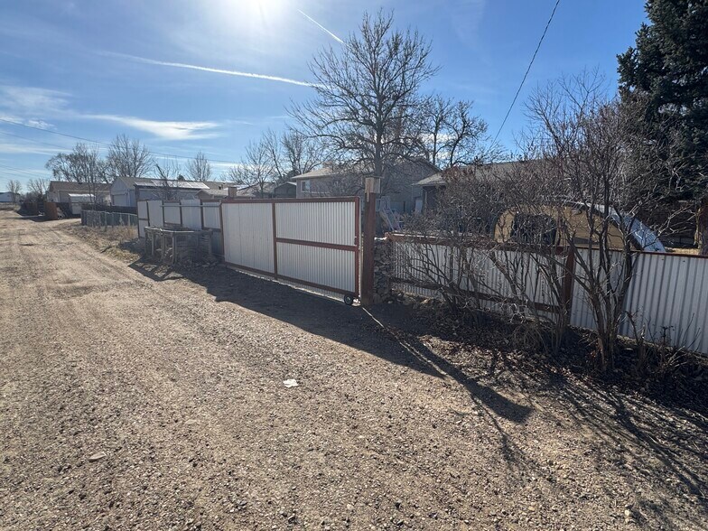 Building Photo - 100 Lawley Dr