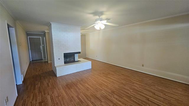 Building Photo - 801 Livingston Dr