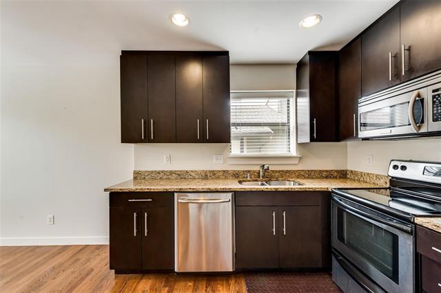 Building Photo - 5806 Birchbrook Dr