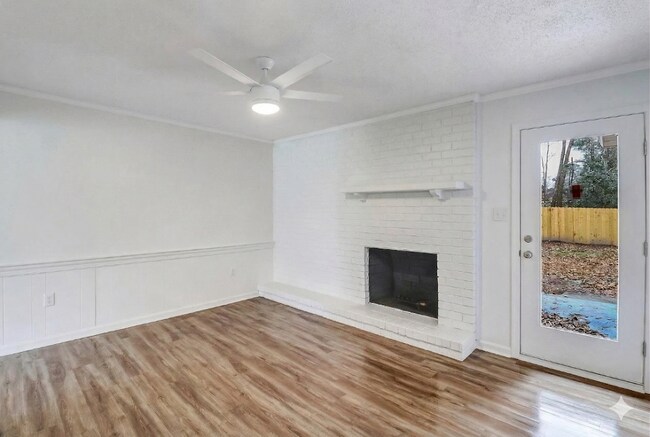 Building Photo - Georgetown Casa