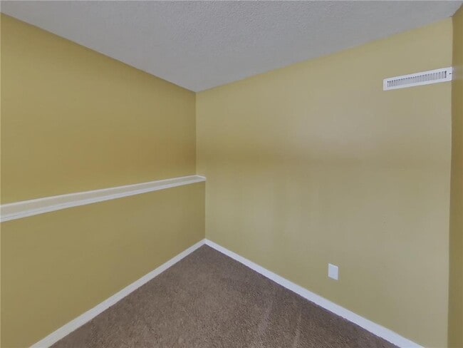 Building Photo - 8641 Emerson Ave N